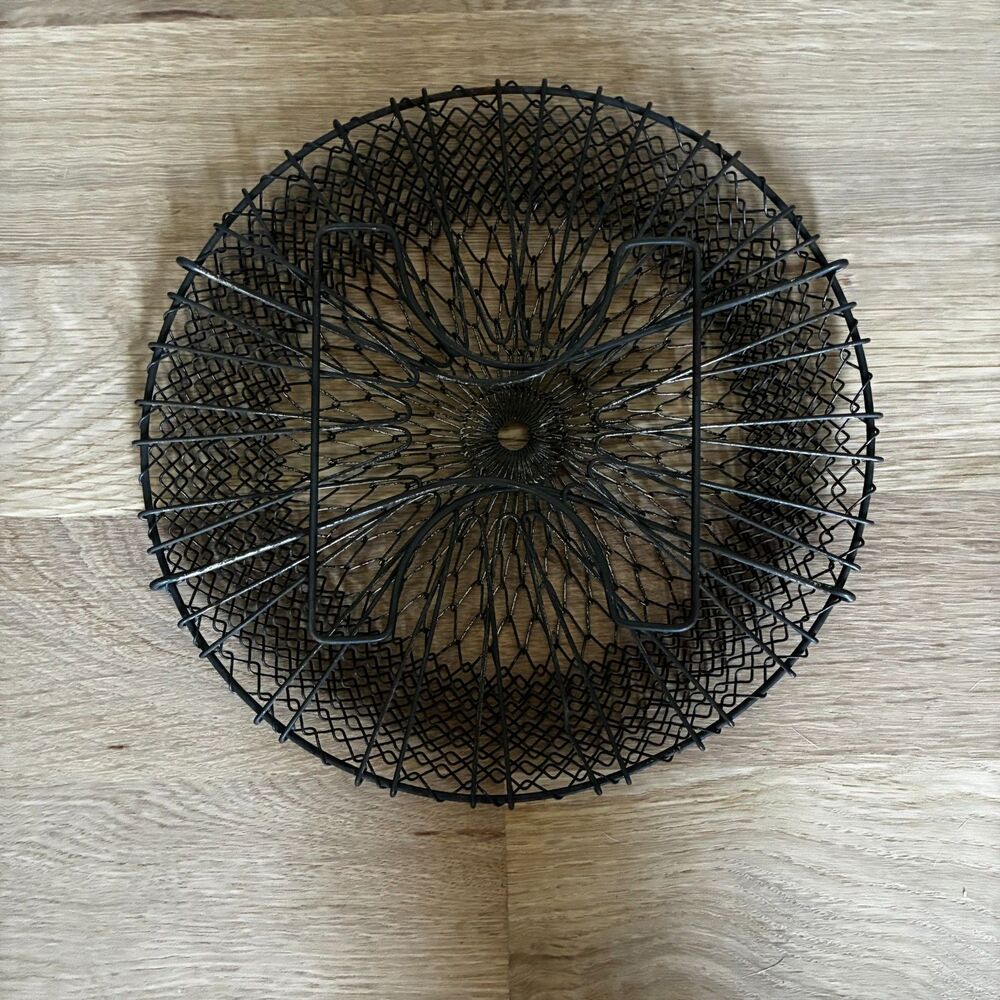 Vintage French Wire Egg Basket Collapsible Metal Mesh Farmhouse Garden Basket - Picture 5 of 5